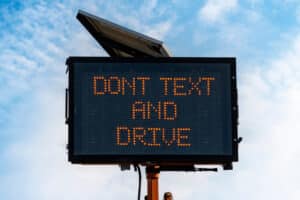 How Distracted Driving Claims Are Proven in Fort Lauderdale Car Accident Cases
